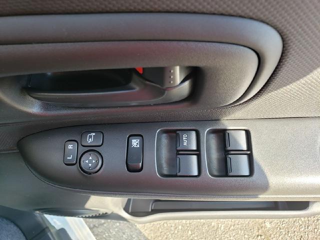 ワゴンRスマイル ハイブリッドS 前後誤発進抑制 LEDライト 車線逸脱防止 コーナーセンサー フルオートエアコン スマートキー クルーズコントロール イモビライザー シートヒーター 運転席エアバッグ パワーステアリング ABS(35枚目)