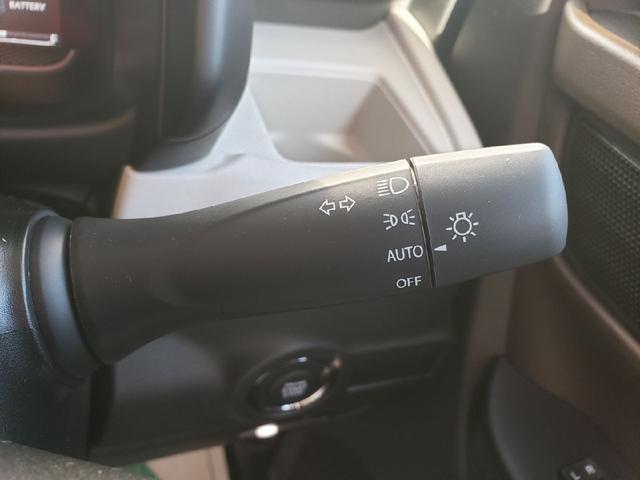 スペーシア ハイブリッドG アイドリングS キーレススタートシステム パーキングセンサー 横滑防止 イモビライザー LEDライト Wエアバッグ スマートキー オートエアコン フルフラット パワーステアリング パワーウィンドウ(23枚目)