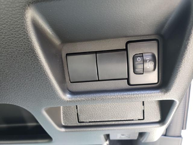 スペーシア ハイブリッドG アイドリングS キーレススタートシステム パーキングセンサー 横滑防止 イモビライザー LEDライト Wエアバッグ スマートキー オートエアコン フルフラット パワーステアリング パワーウィンドウ(26枚目)