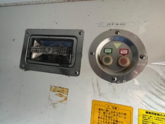 ハイゼットトラック 　ＦＲＰ中温冷凍車片側スライド／セルモーターリビルト交換済み（11枚目）