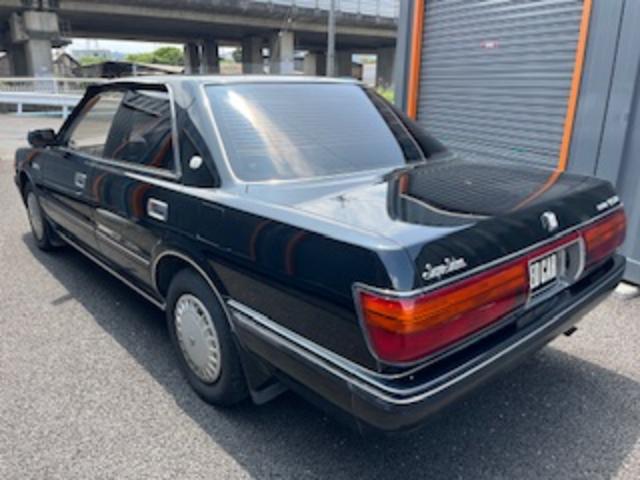 クラウン スーパーサルーン（4枚目）