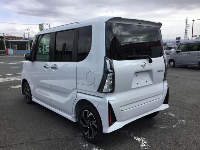 タント カスタムＸ　【届出済未使用車】マット・バイザーなし　オーディオレス　両側電動スライド　クリアランスソナ　衝突被害軽減システム　ＬＥＤヘッドランプ　スマートキー　アイドリングストップ　シートヒータ　盗難防止システム（17枚目）