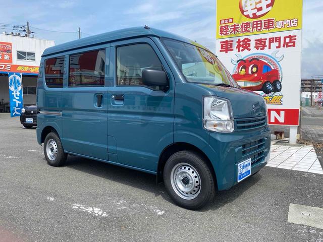 エブリイ ＰＡリミテッド　【届出済未使用車】マット・バイザーなし　４ＷＤ　両側スライドドア　クリアランスソナー　レーンアシスト　衝突被害軽減システム　オートライト　アイドリングストップ　ＣＶＴ　ＡＢＳ　ＥＳＣ　エアコン（13枚目）