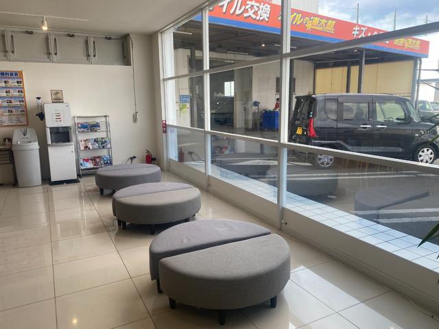 車検や整備時にのんびり過ごせます！