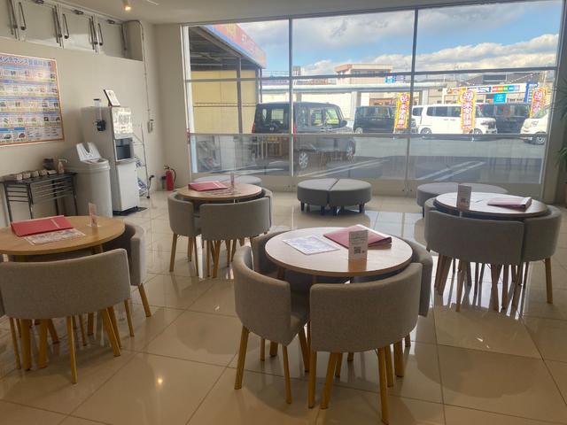 長期保証も可能です！！１２０回払いＯＫ！新車も注文可能。値引きもがんばります！