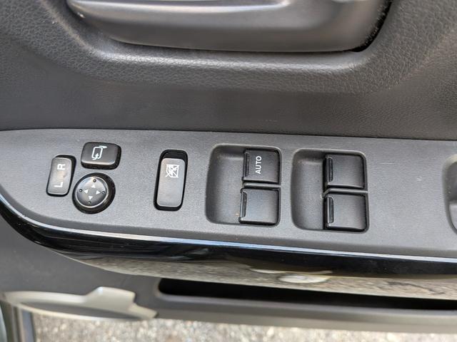 ハスラー Ｇターボ　衝突被害軽減システム　スマートキー　アイドリングストップ　電動格納ミラー　シートヒーター　ベンチシート　ＣＶＴ　盗難防止システム　ＡＢＳ　ＥＳＣ　衝突安全ボディ　エアコン　パワーステアリング（5枚目）