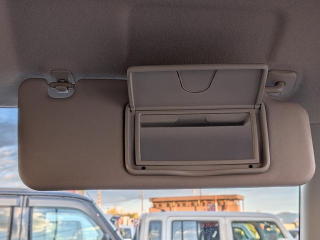 ハスラー Ｇターボ　衝突被害軽減システム　スマートキー　アイドリングストップ　電動格納ミラー　シートヒーター　ベンチシート　ＣＶＴ　盗難防止システム　ＡＢＳ　ＥＳＣ　衝突安全ボディ　エアコン　パワーステアリング（22枚目）