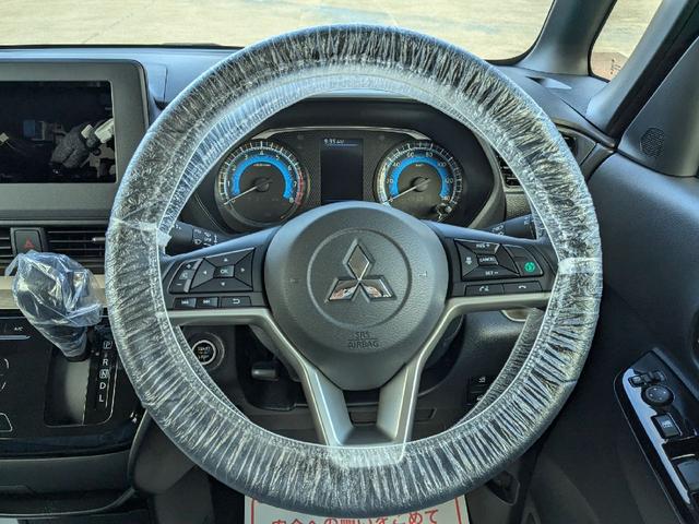 デリカミニ Ｇ　プレミアム　届出済未使用車　両側電動ハンズフリーオートスライドドア　デジタルルームミラー　マルチアラウンドモニター　リヤサーキュレーター　マイパイロット（19枚目）