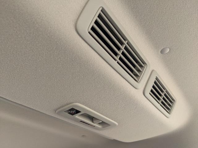 デリカミニ Ｇ　プレミアム　届出済未使用車　両側電動ハンズフリーオートスライドドア　デジタルルームミラー　マルチアラウンドモニター　リヤサーキュレーター　マイパイロット（31枚目）