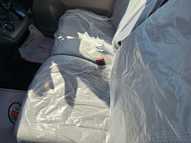 ｅＫワゴン Ｍ　バックカメラ　クリアランスソナー　レーンアシスト　衝突被害軽減システム　キーレスエントリー　アイドリングストップ　電動格納ミラー　シートヒーター　ベンチシート　ＣＶＴ　盗難防止システム　ＡＢＳ　ＥＳＣ（24枚目）