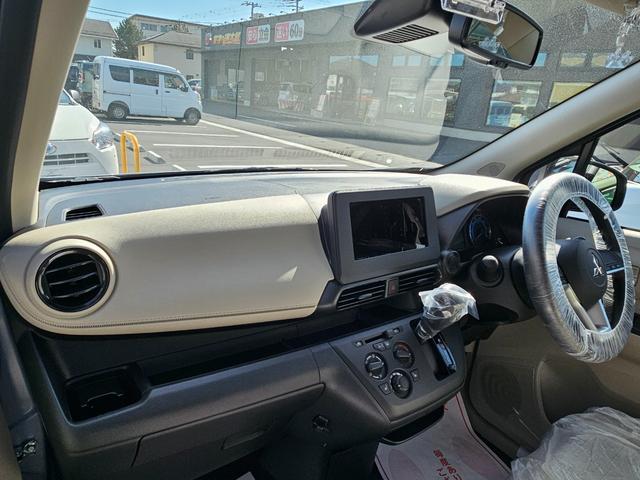 ｅＫワゴン Ｍ　バックカメラ　クリアランスソナー　レーンアシスト　衝突被害軽減システム　キーレスエントリー　アイドリングストップ　電動格納ミラー　シートヒーター　ベンチシート　ＣＶＴ　盗難防止システム　ＡＢＳ　ＥＳＣ（46枚目）