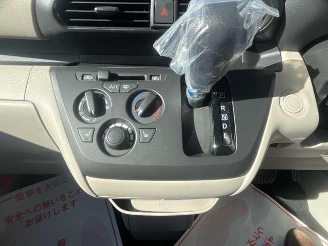 ｅＫスペース Ｍ　両側スライドドア　クリアランスソナー　レーンアシスト　衝突被害軽減システム　ＬＥＤヘッドランプ　キーレスエントリー　アイドリングストップ　電動格納ミラー　シートヒーター　ベンチシート　ＣＶＴ（6枚目）