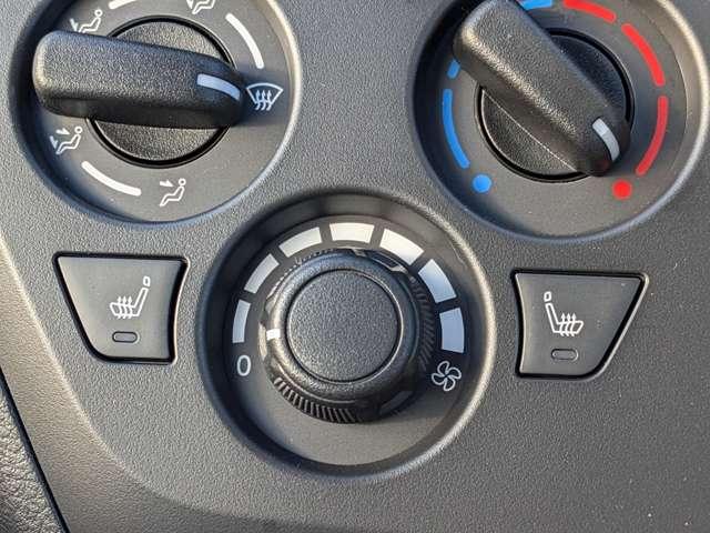 ｅＫワゴン Ｍ　バックカメラ　クリアランスソナー　レーンアシスト　衝突被害軽減システム　キーレスエントリー　アイドリングストップ　電動格納ミラー　シートヒーター　ベンチシート　ＣＶＴ　盗難防止システム　ＡＢＳ　ＥＳＣ（8枚目）