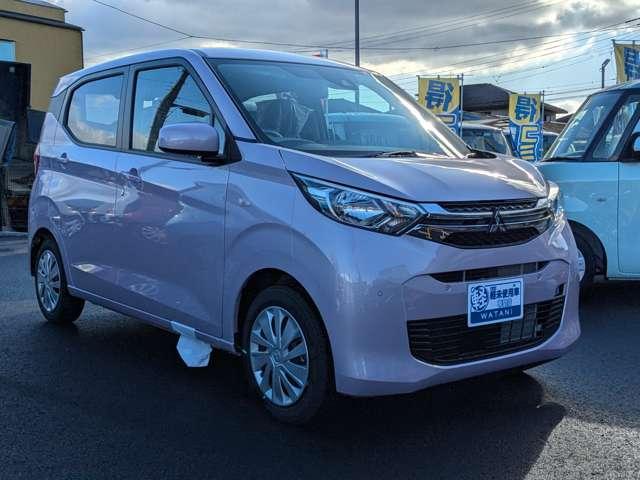 ｅＫワゴン Ｍ　バックカメラ　クリアランスソナー　レーンアシスト　衝突被害軽減システム　キーレスエントリー　アイドリングストップ　電動格納ミラー　シートヒーター　ベンチシート　ＣＶＴ　盗難防止システム　ＡＢＳ　ＥＳＣ（13枚目）