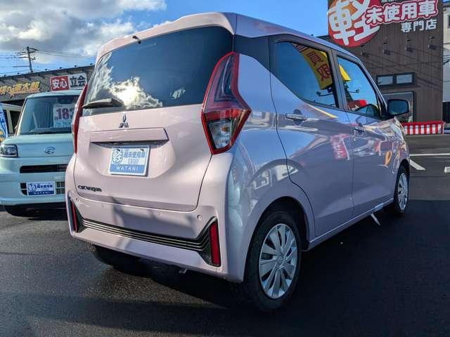 ｅＫワゴン Ｍ　バックカメラ　クリアランスソナー　レーンアシスト　衝突被害軽減システム　キーレスエントリー　アイドリングストップ　電動格納ミラー　シートヒーター　ベンチシート　ＣＶＴ　盗難防止システム　ＡＢＳ　ＥＳＣ（15枚目）