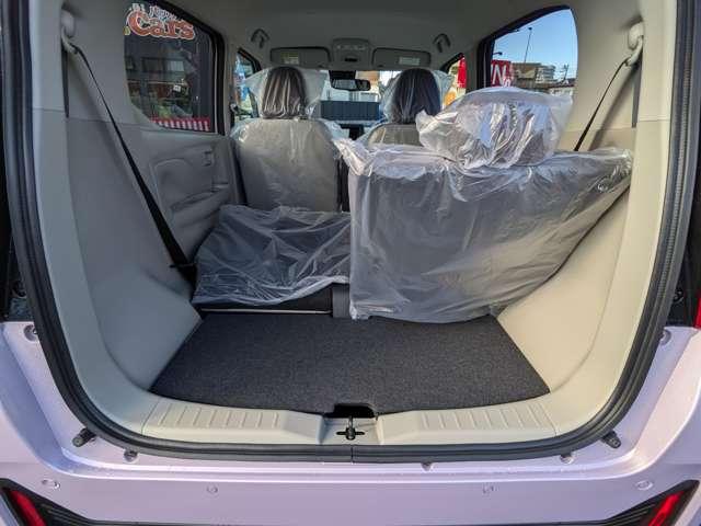 ｅＫワゴン Ｍ　バックカメラ　クリアランスソナー　レーンアシスト　衝突被害軽減システム　キーレスエントリー　アイドリングストップ　電動格納ミラー　シートヒーター　ベンチシート　ＣＶＴ　盗難防止システム　ＡＢＳ　ＥＳＣ（19枚目）