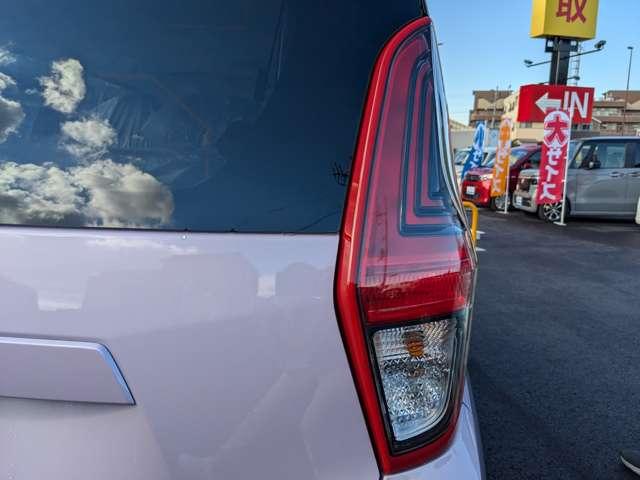 ｅＫワゴン Ｍ　バックカメラ　クリアランスソナー　レーンアシスト　衝突被害軽減システム　キーレスエントリー　アイドリングストップ　電動格納ミラー　シートヒーター　ベンチシート　ＣＶＴ　盗難防止システム　ＡＢＳ　ＥＳＣ（42枚目）