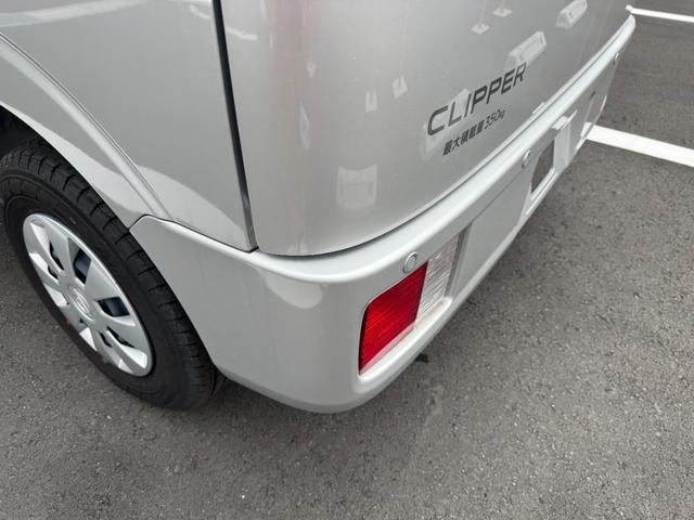 クリッパーバン ＤＸ　ＧＬパッケージ　軽バン　ＣＶＴ　衝突被害軽減システム　クリアランスソナー　レーンアシスト　両側スライドドア　アイドリングストップ　電動格納ミラー　シートヒーター　オートライト　ＥＳＣ　エアコン　パワーステアリング（31枚目）