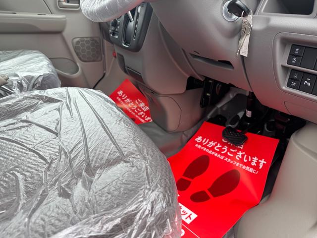 クリッパーバン ＤＸ　ＧＬパッケージ　軽バン　ＣＶＴ　衝突被害軽減システム　クリアランスソナー　レーンアシスト　両側スライドドア　アイドリングストップ　電動格納ミラー　シートヒーター　オートライト　ＥＳＣ　エアコン　パワーステアリング（32枚目）