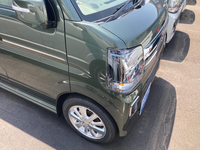 エブリイワゴン PZターボ 両側スライド・片側電動 クリアランスソナー レーンアシスト 衝突被害軽減システム LEDヘッドランプ スマートキー アイドリングストップ シートヒーター ベンチシート CVT 盗難防止システム ABS(3枚目)