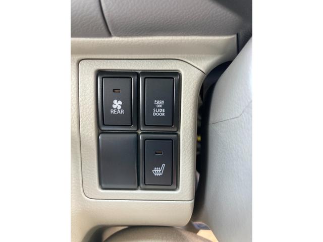 エブリイワゴン PZターボ 両側スライド・片側電動 クリアランスソナー レーンアシスト 衝突被害軽減システム LEDヘッドランプ スマートキー アイドリングストップ シートヒーター ベンチシート CVT 盗難防止システム ABS(10枚目)