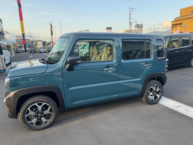 ハスラー ハイブリッドＸ　オートＬＥＤ　アイドルストップ　車線逸脱警報装置　キーレスエントリー　運転席エアバッグ　フルフラット　前席シートヒーター　セキュリティアラーム　ＬＥＤライト　安全ボディ　スマ－トキ－　パワーウインドウ（5枚目）