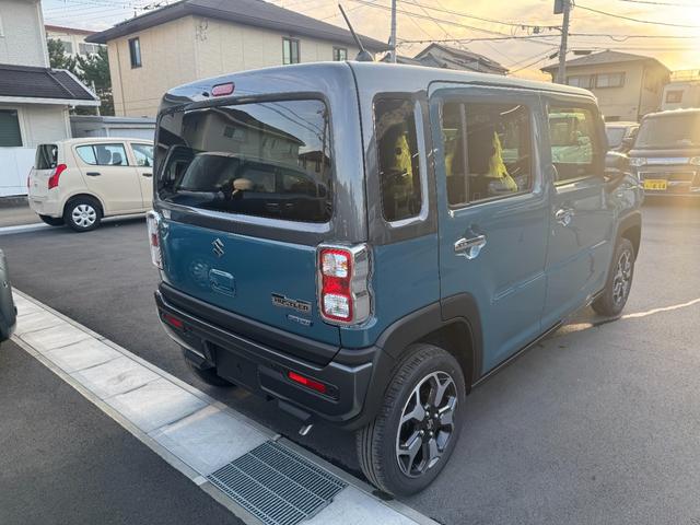 ハスラー ハイブリッドＸ　オートＬＥＤ　アイドルストップ　車線逸脱警報装置　キーレスエントリー　運転席エアバッグ　フルフラット　前席シートヒーター　セキュリティアラーム　ＬＥＤライト　安全ボディ　スマ－トキ－　パワーウインドウ（8枚目）