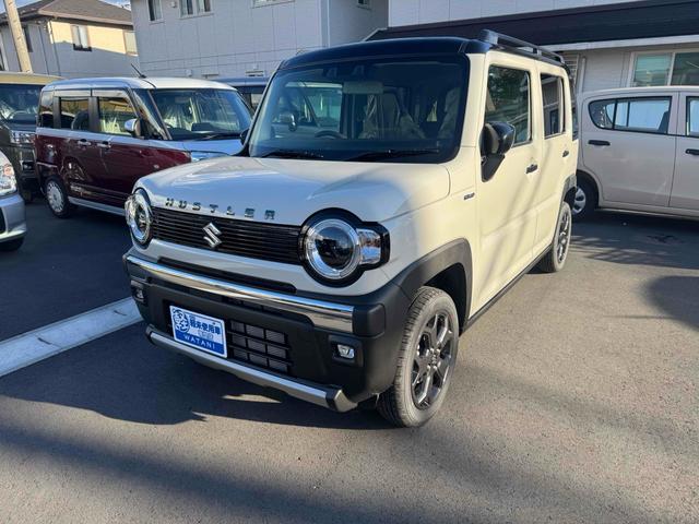 ハスラー タフワイルドターボ　クリアランスソナー　オートクルーズコントロール　レーンアシスト　衝突被害軽減システム　オートライト　スマートキー　アイドリングストップ　電動格納ミラー　シートヒーター　ＣＶＴ　ＥＳＣ　車線逸脱（12枚目）