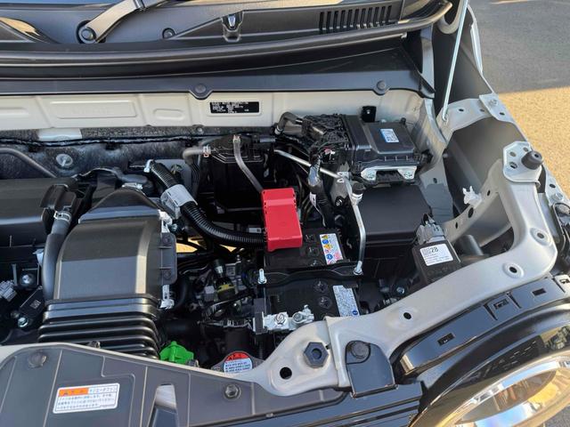 ハスラー タフワイルドターボ　クリアランスソナー　オートクルーズコントロール　レーンアシスト　衝突被害軽減システム　オートライト　スマートキー　アイドリングストップ　電動格納ミラー　シートヒーター　ＣＶＴ　ＥＳＣ　車線逸脱（22枚目）