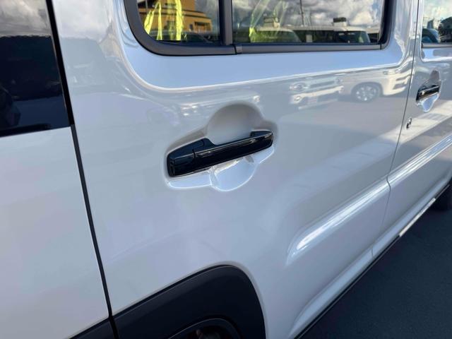 ハスラー タフワイルドターボ　クリアランスソナー　オートクルーズコントロール　レーンアシスト　衝突被害軽減システム　オートライト　スマートキー　アイドリングストップ　電動格納ミラー　シートヒーター　ＣＶＴ　ＥＳＣ　車線逸脱（47枚目）