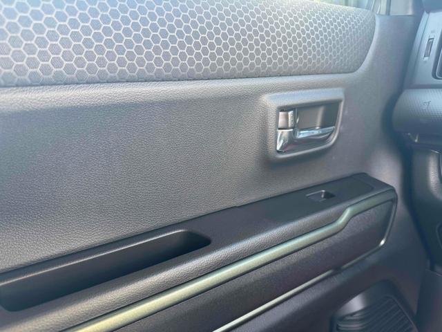 ハスラー タフワイルドターボ　クリアランスソナー　オートクルーズコントロール　レーンアシスト　衝突被害軽減システム　オートライト　スマートキー　アイドリングストップ　電動格納ミラー　シートヒーター　ＣＶＴ　ＥＳＣ　車線逸脱（49枚目）