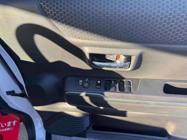 ハスラー タフワイルドターボ　クリアランスソナー　オートクルーズコントロール　レーンアシスト　衝突被害軽減システム　オートライト　スマートキー　アイドリングストップ　電動格納ミラー　シートヒーター　ＣＶＴ　ＥＳＣ　車線逸脱（59枚目）