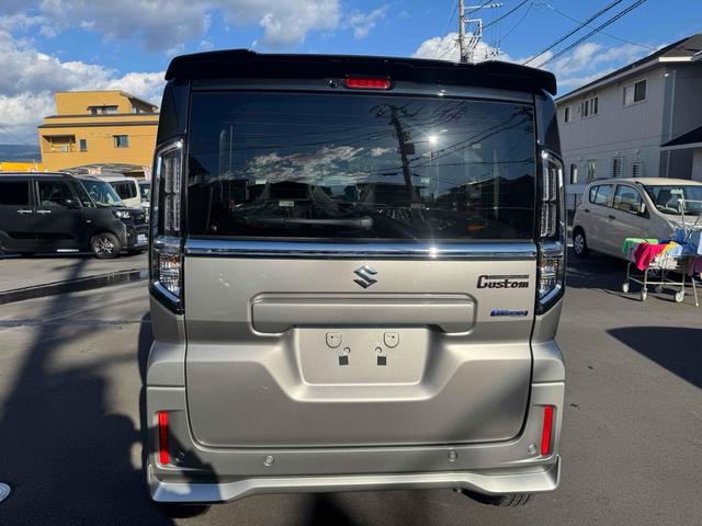 スペーシアカスタム 　両側電動スライドドア　オートクルーズコントロール　オートライト　スマートキー　アイドリングストップ　電動格納ミラー　シートヒーター　ＣＶＴ　アルミホイール　エアコン　パワーステアリング（18枚目）