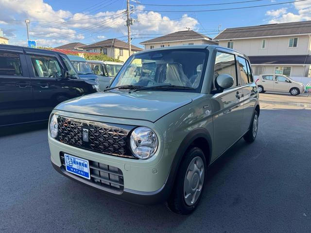 アルトラパン 　クリアランスソナー　レーンアシスト　衝突被害軽減システム　オートライト　スマートキー　アイドリングストップ　電動格納ミラー　シートヒーター　ベンチシート　ＣＶＴ　ＥＳＣ　エアコン　パワーウィンドウ（11枚目）