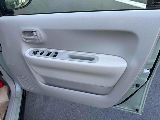 アルトラパン 　クリアランスソナー　レーンアシスト　衝突被害軽減システム　オートライト　スマートキー　アイドリングストップ　電動格納ミラー　シートヒーター　ベンチシート　ＣＶＴ　ＥＳＣ　エアコン　パワーウィンドウ（43枚目）