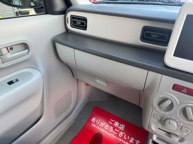 アルトラパン 　クリアランスソナー　レーンアシスト　衝突被害軽減システム　オートライト　スマートキー　アイドリングストップ　電動格納ミラー　シートヒーター　ベンチシート　ＣＶＴ　ＥＳＣ　エアコン　パワーウィンドウ（47枚目）