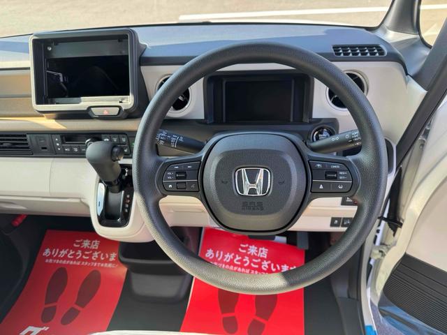 Ｎ－ＢＯＸ ベースグレード　片側電動スライドドア　オートライト　ヘッドライトウォッシャー　スマートキー　アイドリングストップ　電動格納ミラー　シートヒーター　ベンチシート　ＣＶＴ　ＥＳＣ　エアコン　パワーステアリング（3枚目）