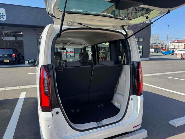 Ｎ－ＢＯＸ ベースグレード　両側スライド・両側電動　クリアランスソナー　オートクルーズコントロール　オートライト　スマートキー　アイドリングストップ　電動格納ミラー　シートヒーター　ベンチシート　ＣＶＴ　ＥＳＣ　エアコン（49枚目）