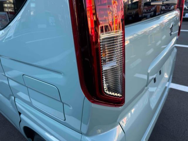 スペーシア ハイブリッドＸ　両側電動スライドドア　クリアランスソナー　オートライト　スマートキー　アイドリングストップ　電動格納ミラー　シートヒーター　ベンチシート　ＣＶＴ　盗難防止システム　ＡＢＳ　オットマン　エアコン（64枚目）