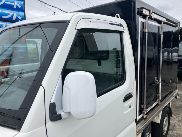 ミニキャブトラック 　４ＷＤ　パネルバン　オートマ　エアコン　パワーステアリング　軽トラック　キッチンカー（3枚目）