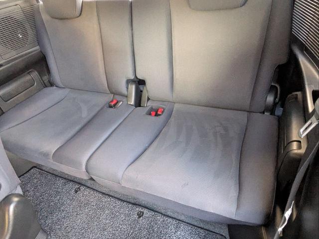 フリード Ｇ　ジャストセレクション　７人乗り／左側パワスラ／純正ナビ／キーレス／バックカメラ／ＥＴＣ／ステアリングリモコン／ＨＩＤライト／オートライト／本革巻きステアリング／タイミングチェーン／禁煙車／取説／保証書／スペアキー（46枚目）