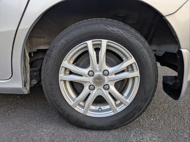 フリード Ｇ　ジャストセレクション　７人乗り／左側パワスラ／純正ナビ／キーレス／バックカメラ／ＥＴＣ／ステアリングリモコン／ＨＩＤライト／オートライト／本革巻きステアリング／タイミングチェーン／禁煙車／取説／保証書／スペアキー（53枚目）