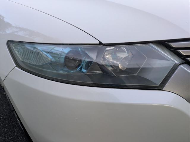 インサイト Ｌ　車検令和９年７月／タイヤ４本新品交換／キーレス／純正ＨＤＤナビ／ＨＩＤライト／バックカメラ／ＥＴＣ／本革巻きステアリング／ステアリモコン／タイミングチェーン／禁煙車／取説／スペアキー／保証書／記録簿／（54枚目）