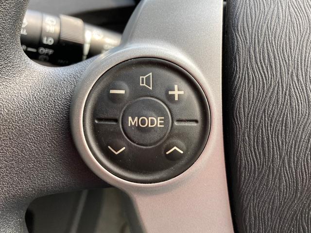 プリウス Ｓ　リフトアップ／ＡＴタイヤ／ＴＨＵＬＥベースキャリア／ルーフラック／バグガード／ＵＳヘッドライト（風ｗ）／スマートキー／プッシュスタート／純正バイザー／フロアマット／ＬＥＤライト（38枚目）