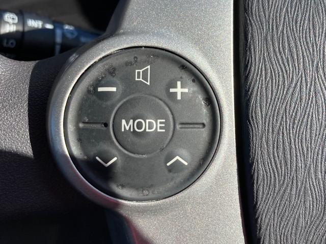 プリウス Ｓ　純正ナビゲーション／地デジＴＶ／バックカメラ／Ｂｌｕｅｔｏｏｔｈ／ビルトインＥＴＣ／ドライブレコーダー／禁煙車／プッシュスタート＆スマートキー／純正フロアマット／純正サイドバイザー（35枚目）