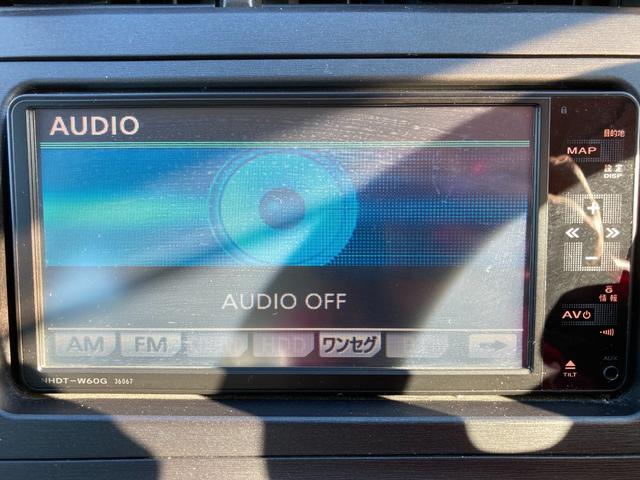 プリウス Ｓ　純正ナビゲーション／地デジＴＶ／バックカメラ／Ｂｌｕｅｔｏｏｔｈ／ビルトインＥＴＣ／ドライブレコーダー／禁煙車／プッシュスタート＆スマートキー／純正フロアマット／純正サイドバイザー（42枚目）