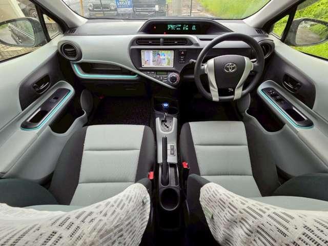 アクア Ｓ　７千Ｋ台／１オーナー／禁煙車／純正ナビゲーション／地デジＴＶ／Ｂｌｕｅｔｏｏｔｈ／Ｂカメラ／キーレスエントリー／純正アルミホイール／フォグランプ／純正レースシートカバー／純正フロアマット／純正バイザー（24枚目）