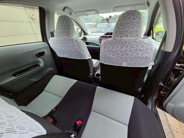 アクア Ｓ　７千Ｋ台／１オーナー／禁煙車／純正ナビゲーション／地デジＴＶ／Ｂｌｕｅｔｏｏｔｈ／Ｂカメラ／キーレスエントリー／純正アルミホイール／フォグランプ／純正レースシートカバー／純正フロアマット／純正バイザー（46枚目）