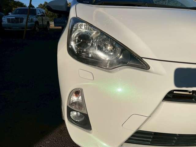 アクア G 8万K台/パールホワイト/純正ナビゲーション/地デジTV/Bluetooth/キーレスエントリー/シートヒーター/ETC/HIDライト/電動格納ミラー/修復歴無/純正フロアマット/純正サイドバイザー(14枚目)
