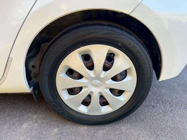 アクア G 8万K台/パールホワイト/純正ナビゲーション/地デジTV/Bluetooth/キーレスエントリー/シートヒーター/ETC/HIDライト/電動格納ミラー/修復歴無/純正フロアマット/純正サイドバイザー(20枚目)